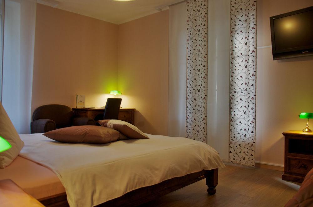 Hostellerie Les Chevreuils Losanna Esterno foto
