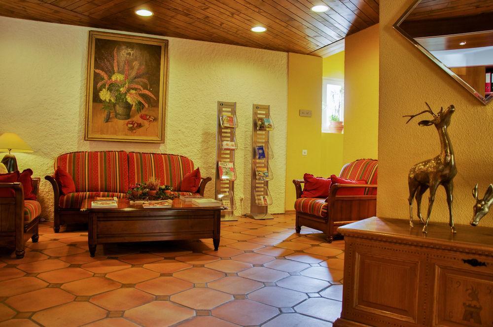 Hostellerie Les Chevreuils Losanna Esterno foto